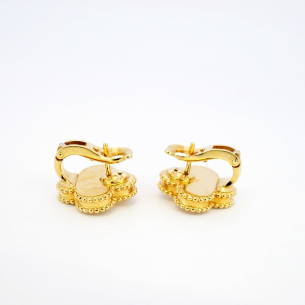 Chanel Gold Gold Plated Chanel