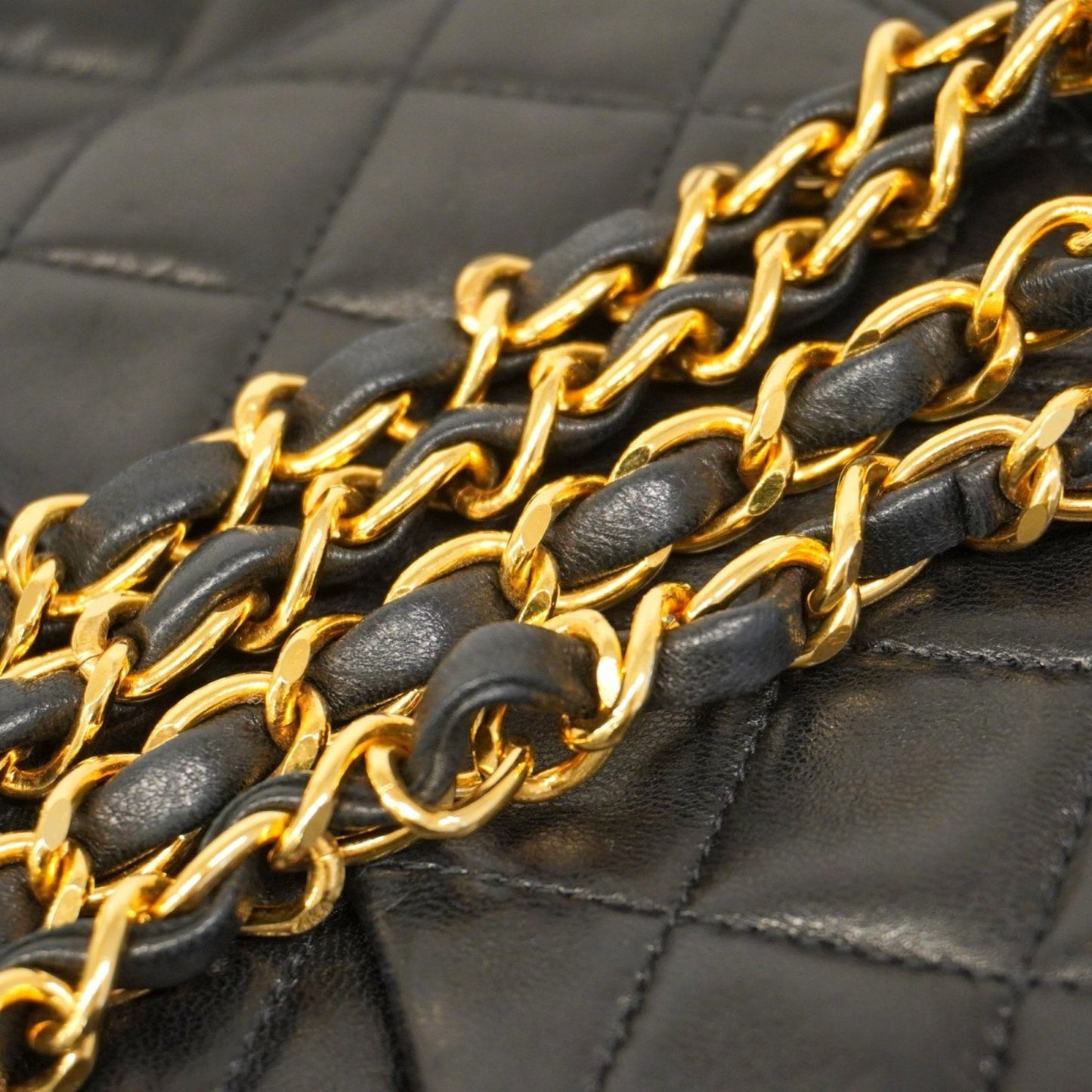 Chanel Black Leather Timeless 23