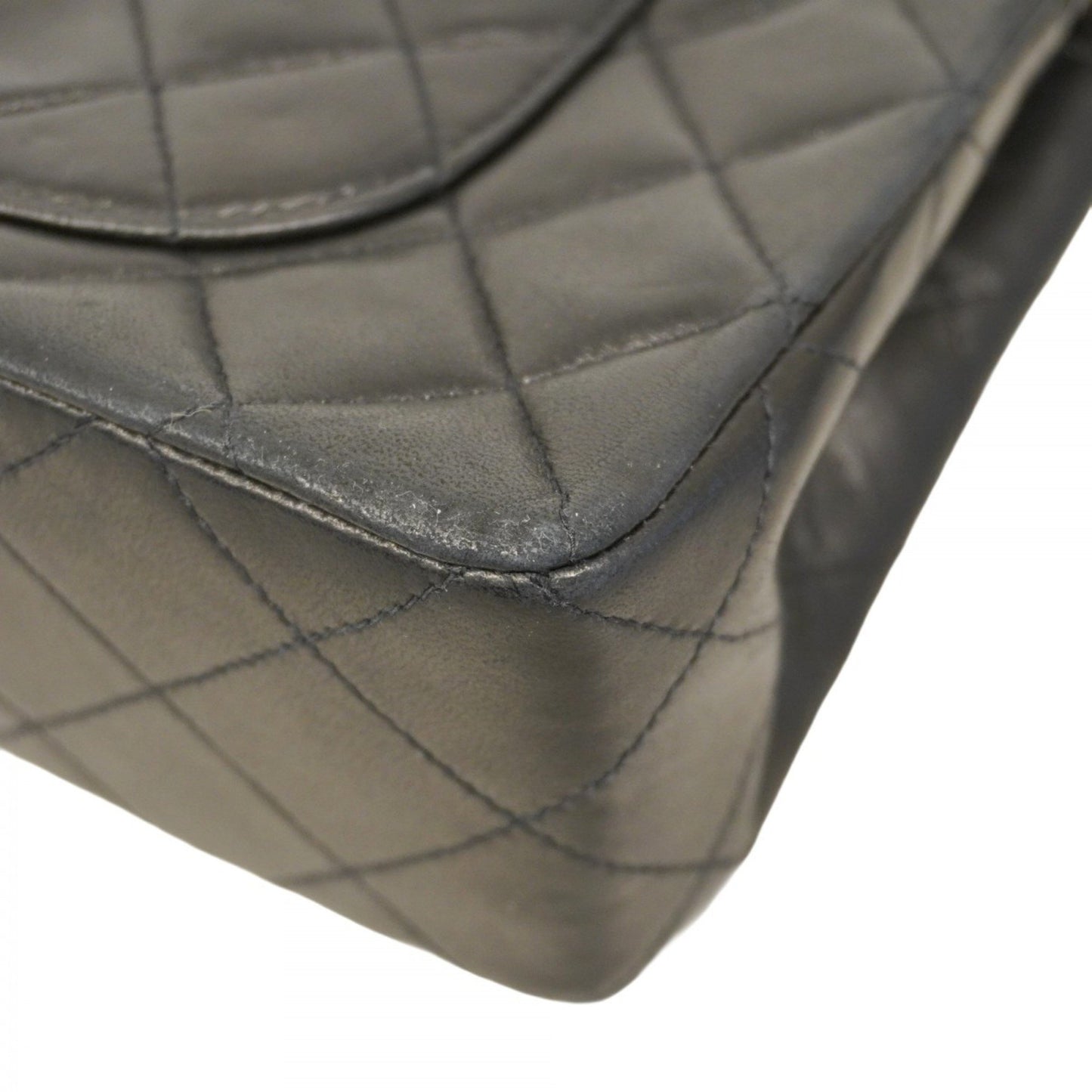 Chanel Black Leather Timeless 23