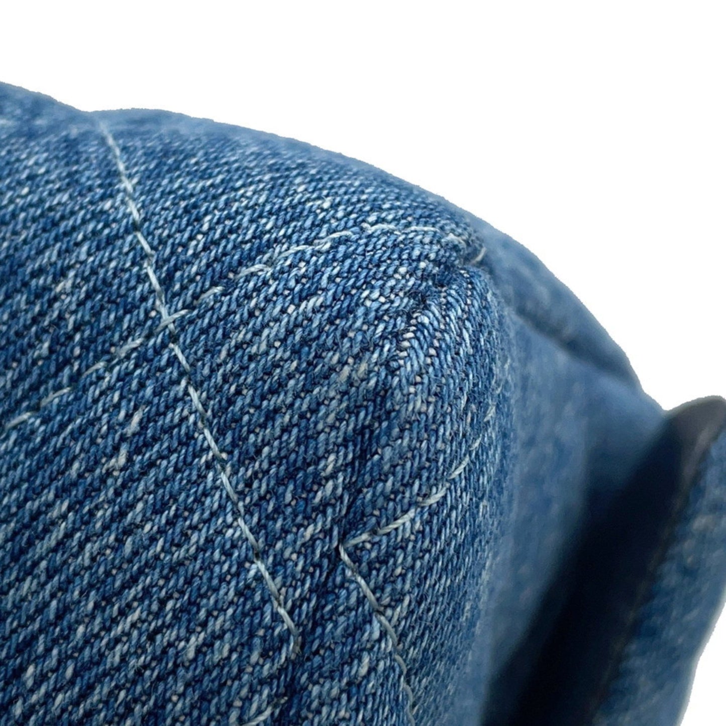 Chanel Blue Denim - Jeans Timeless