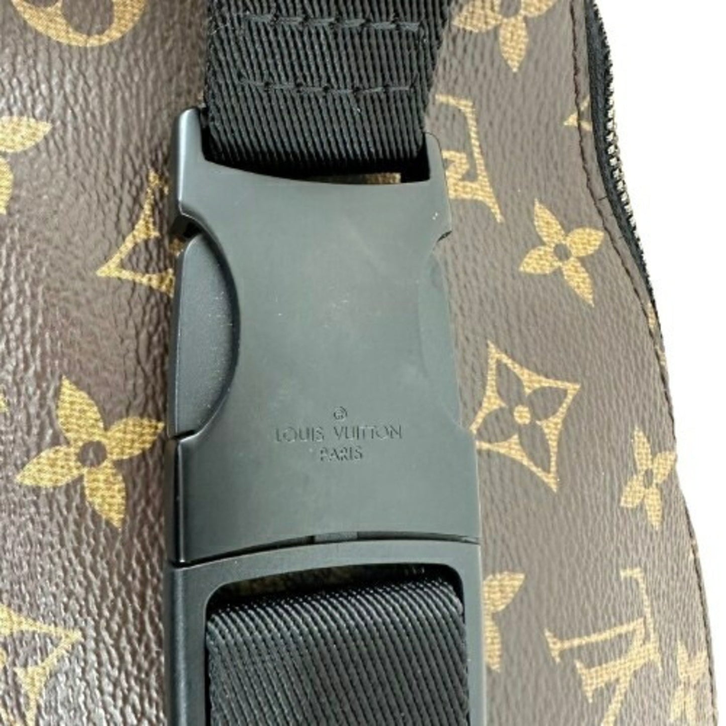 Louis Vuitton Brown Canvas Bum Bag / Sac Ceinture