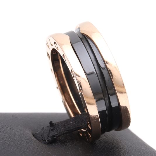 Bvlgari Bvlgari Ceramic B.Zero1 Ring (1063796)
