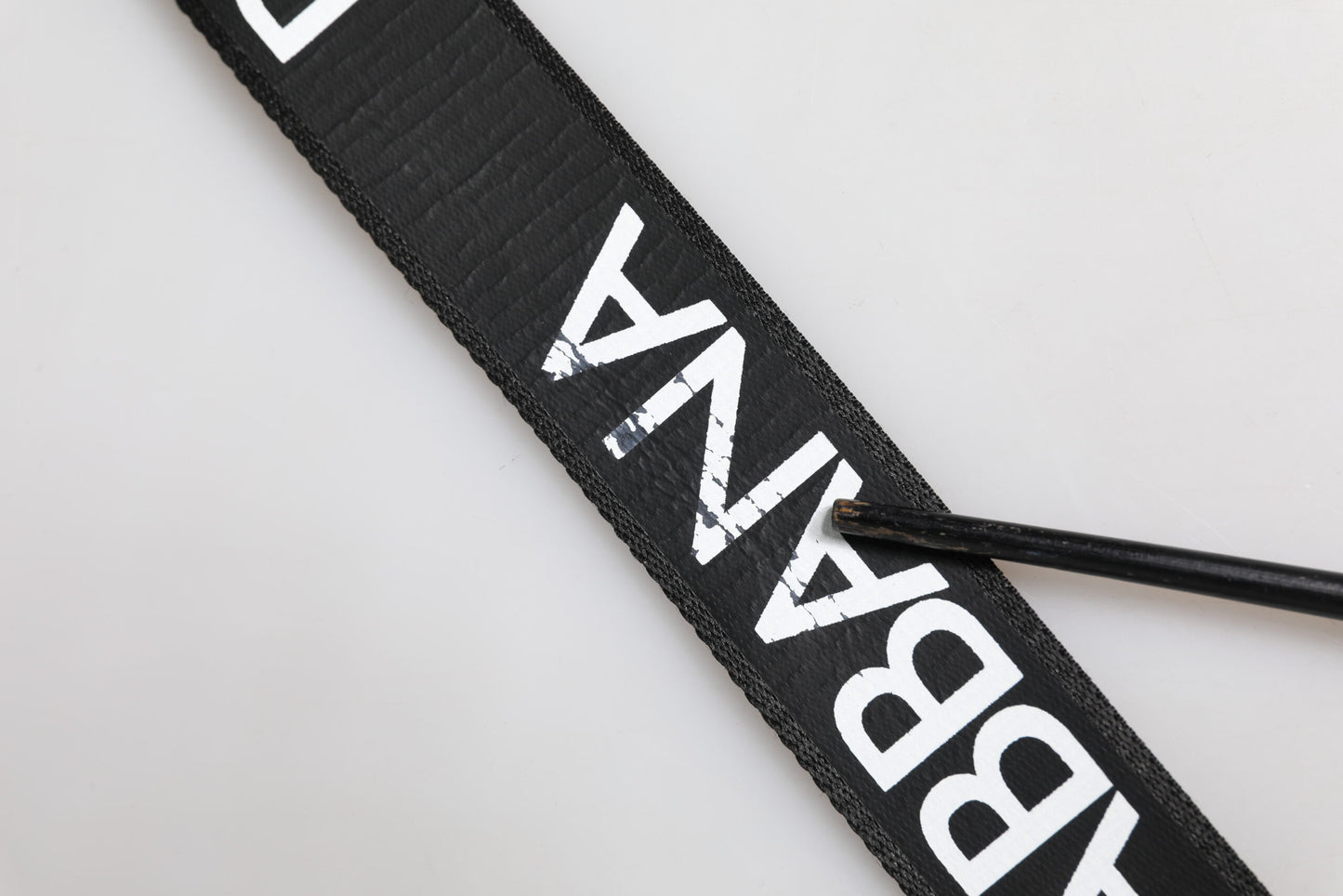 Black Leather Classic Metal Logo Buckle Belt
