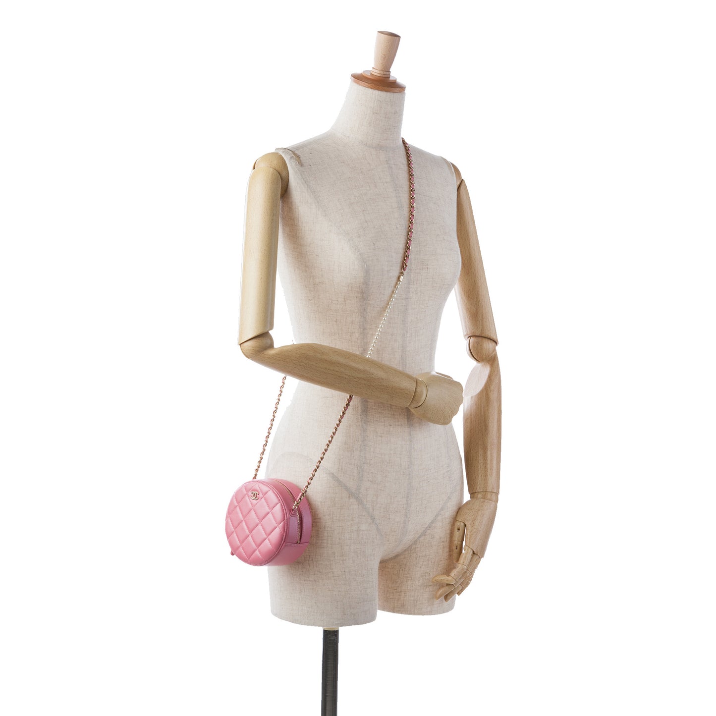 Chanel Cc Quilted Lambskin Pearl Crush Round Clutch With Chain