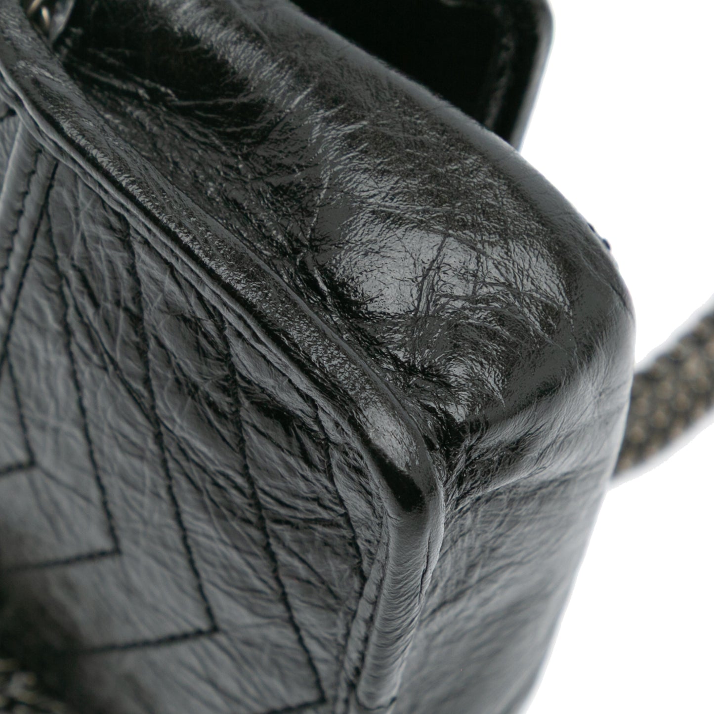Saint Laurent Micro Crinkled Leather Niki Airpods Case With Chain