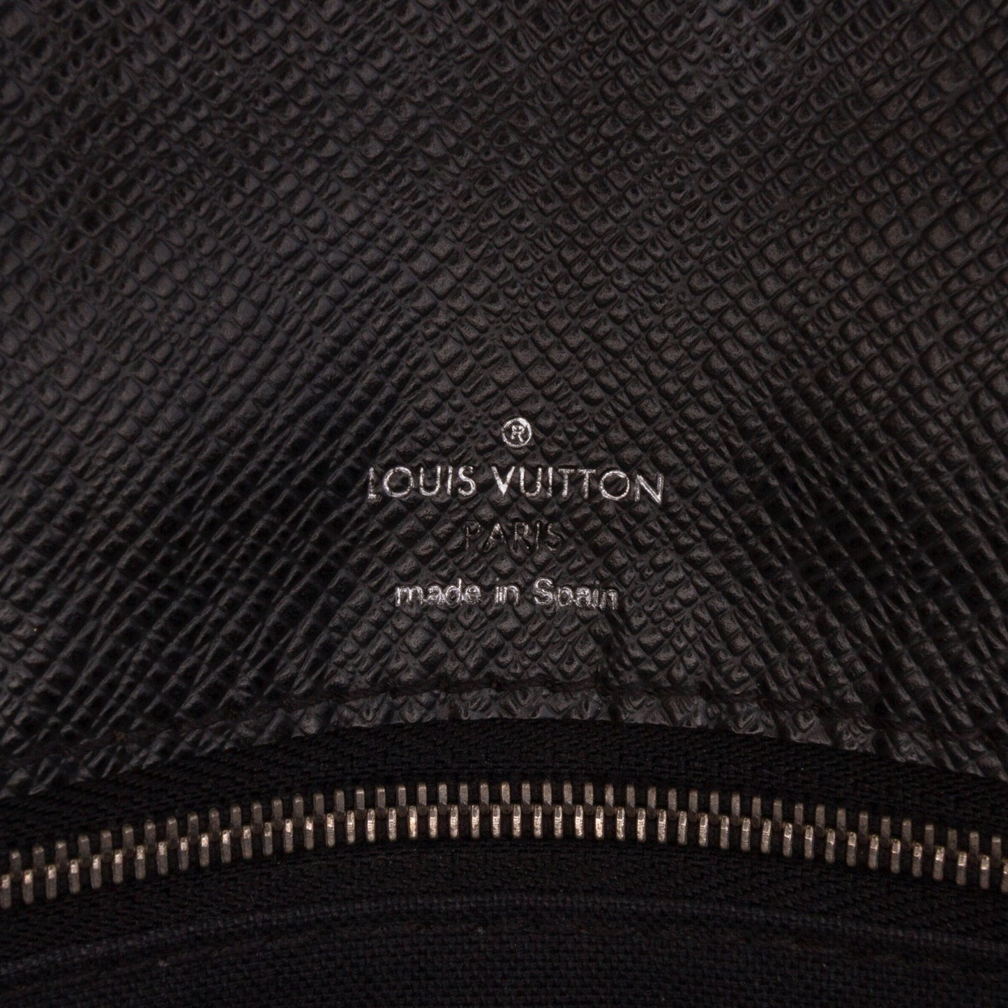 Louis Vuitton Taiga Belaia Clutch