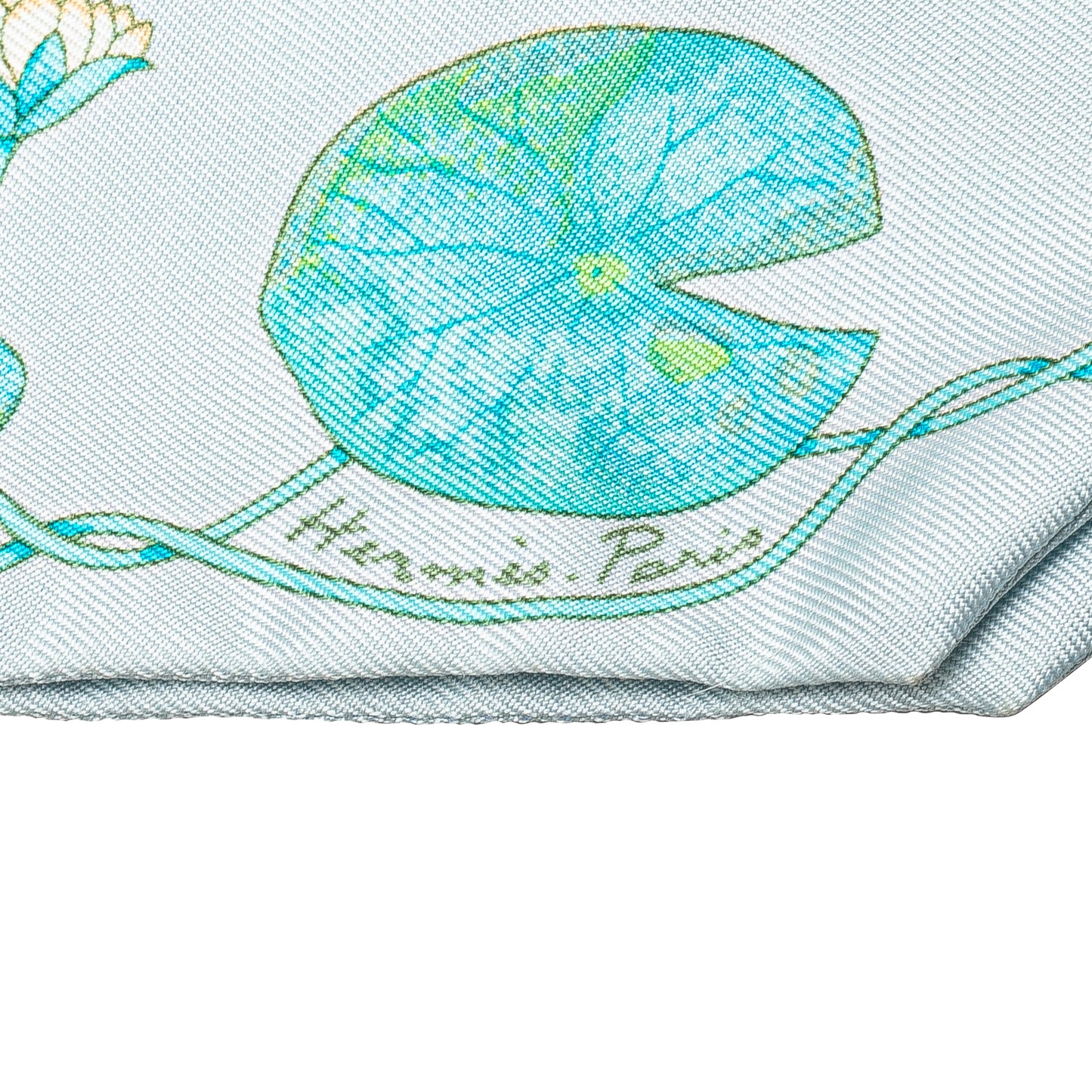 Hermès Un Jardin Sur Le Nil Silk Twilly Scarf (22942)