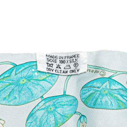 Hermès Un Jardin Sur Le Nil Silk Twilly Scarf (22942)
