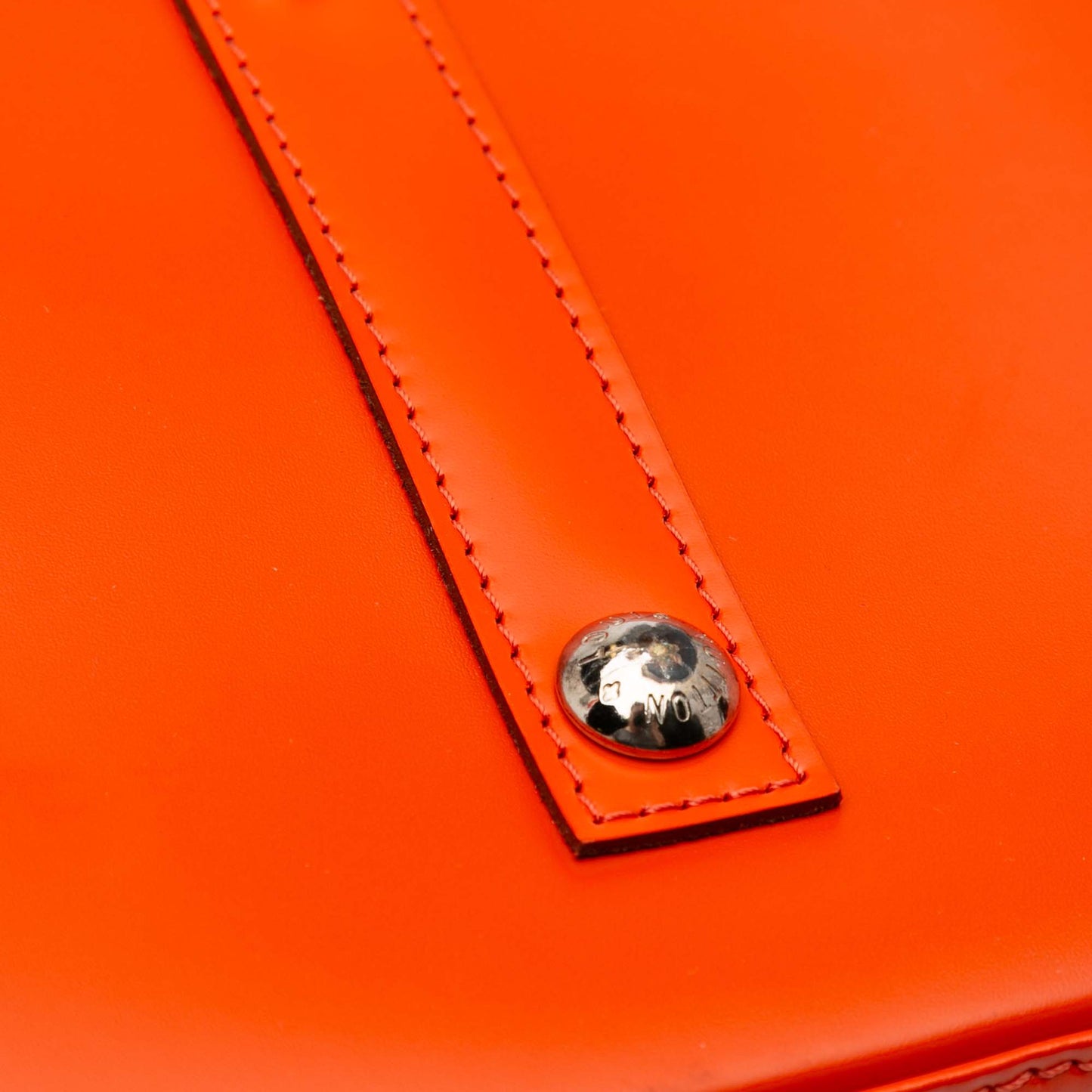 Louis Vuitton Epi Alma Gm