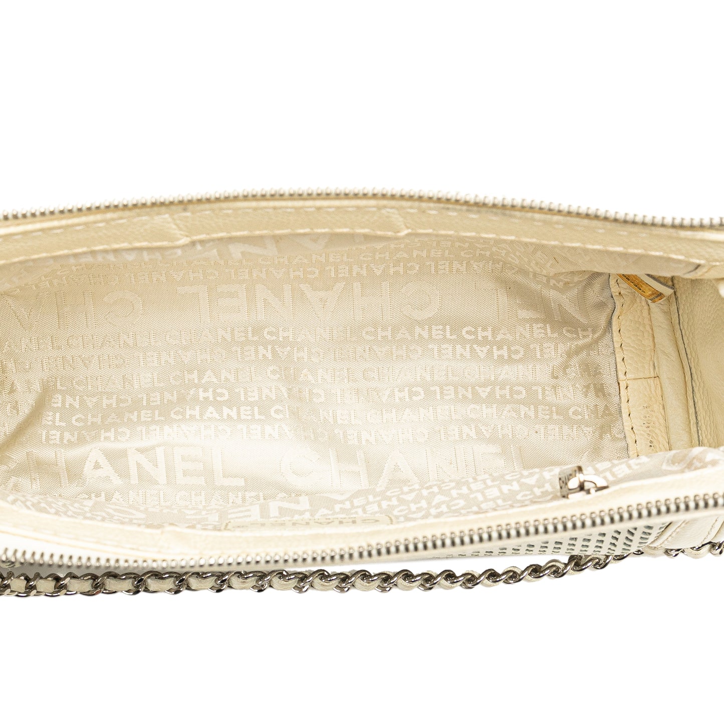 Chanel Caviar Perforated Pulley Shoulder Bag (21226)