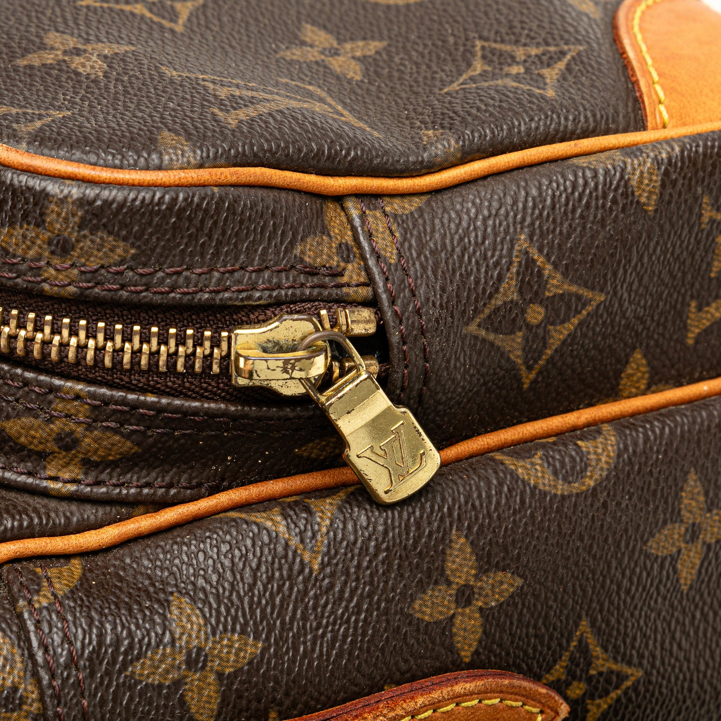 Louis Vuitton Monogram Nil Crossbody
