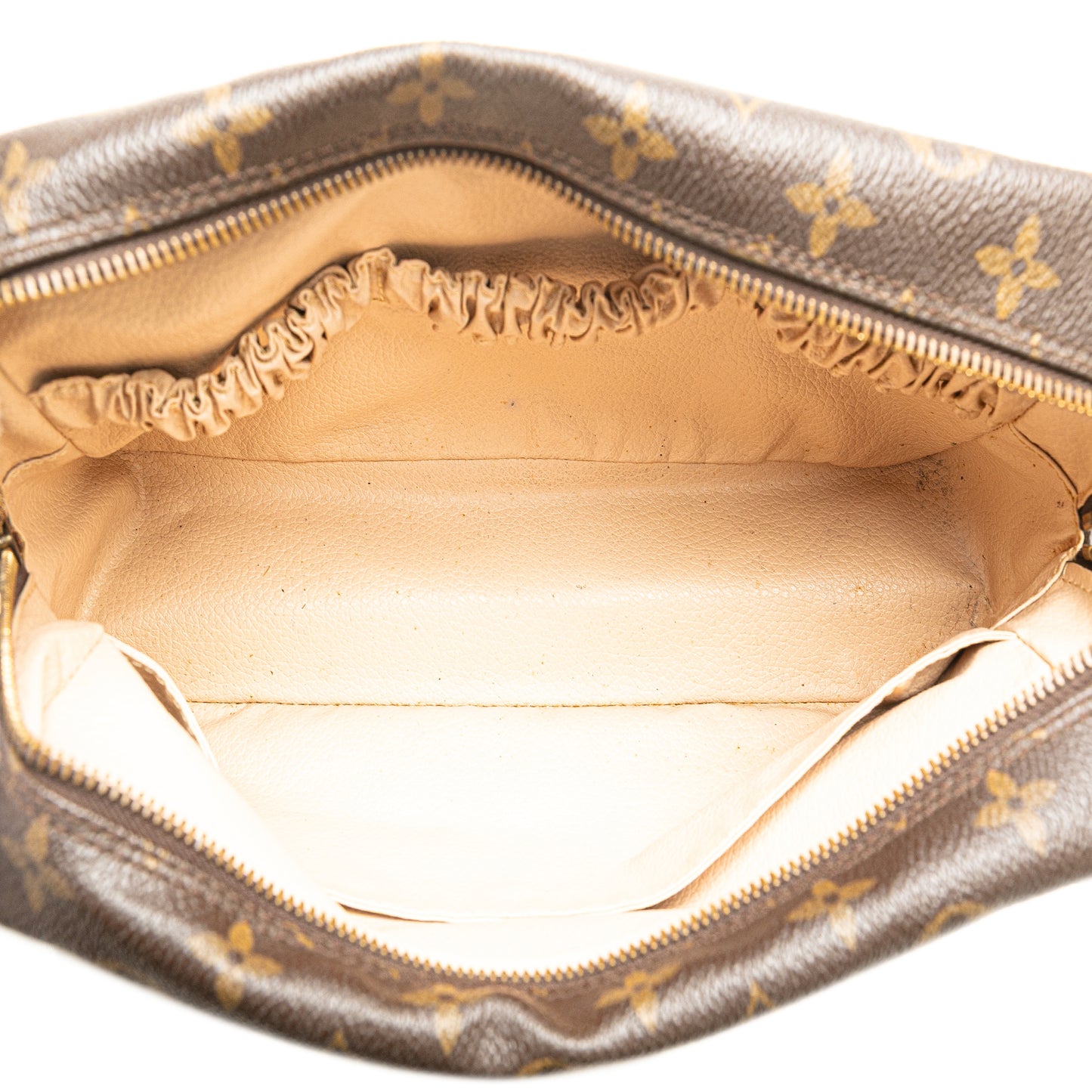 Louis Vuitton Monogram Trousse Toilette 28