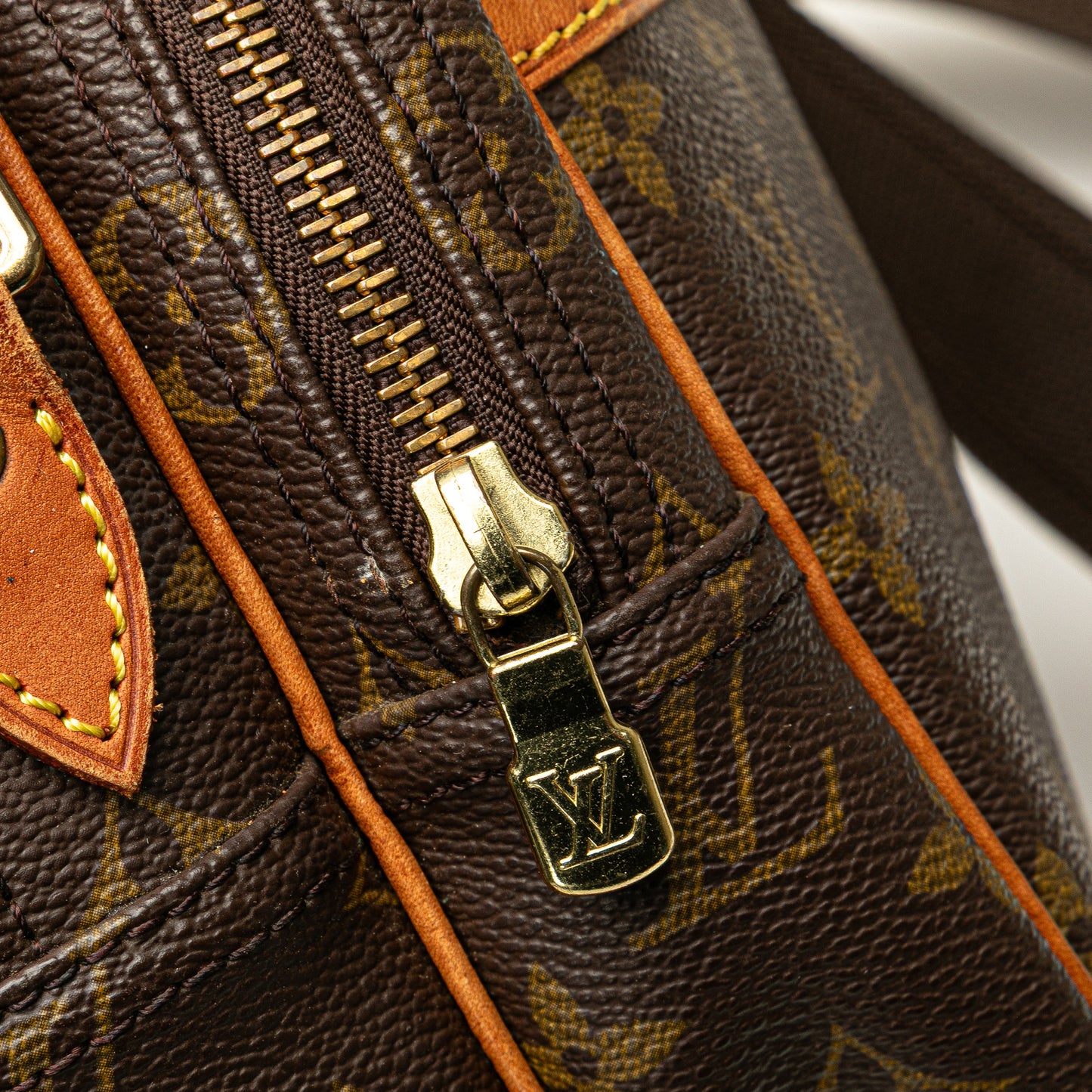 Louis Vuitton Monogram Reporter Pm