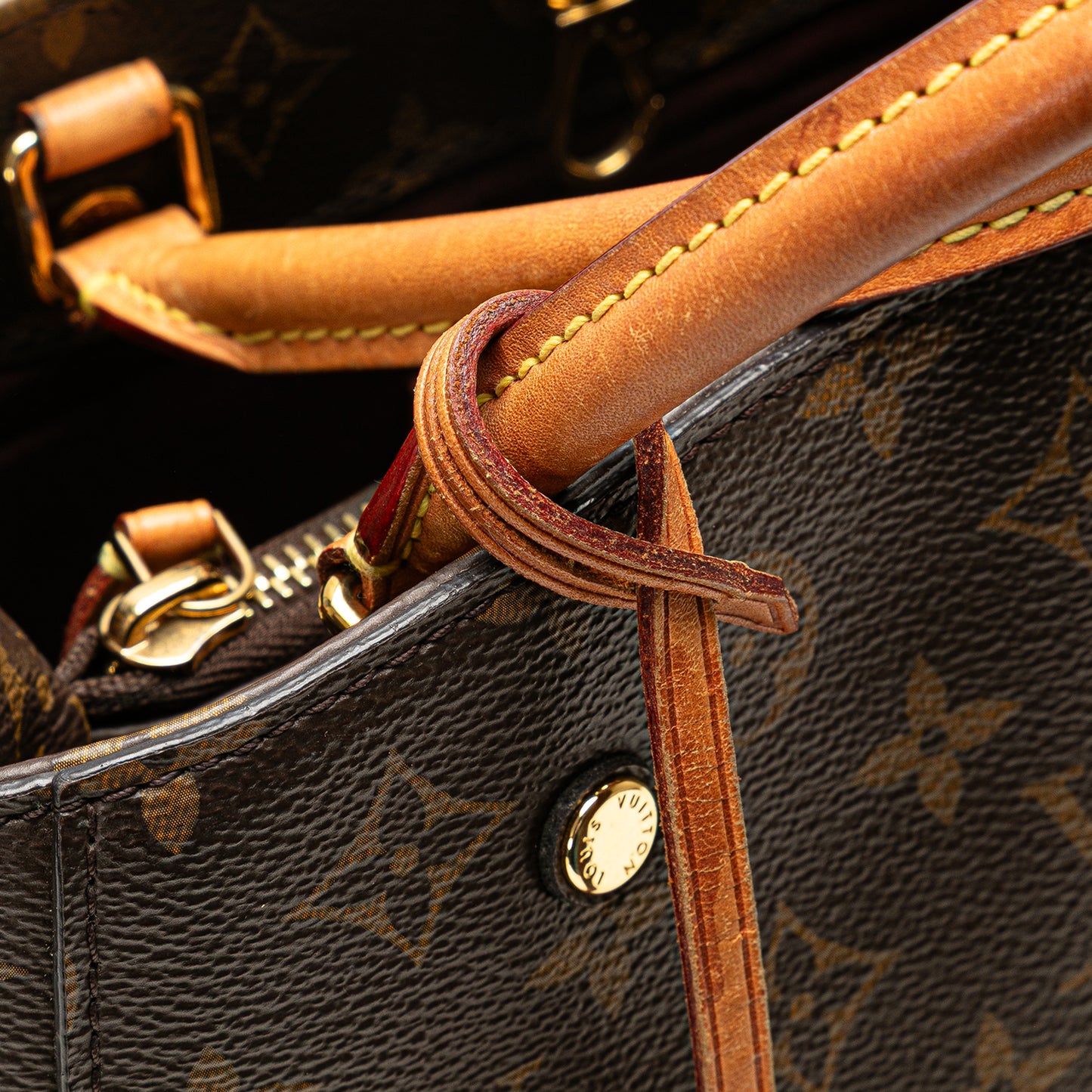Louis Vuitton Monogram Montaigne Bb