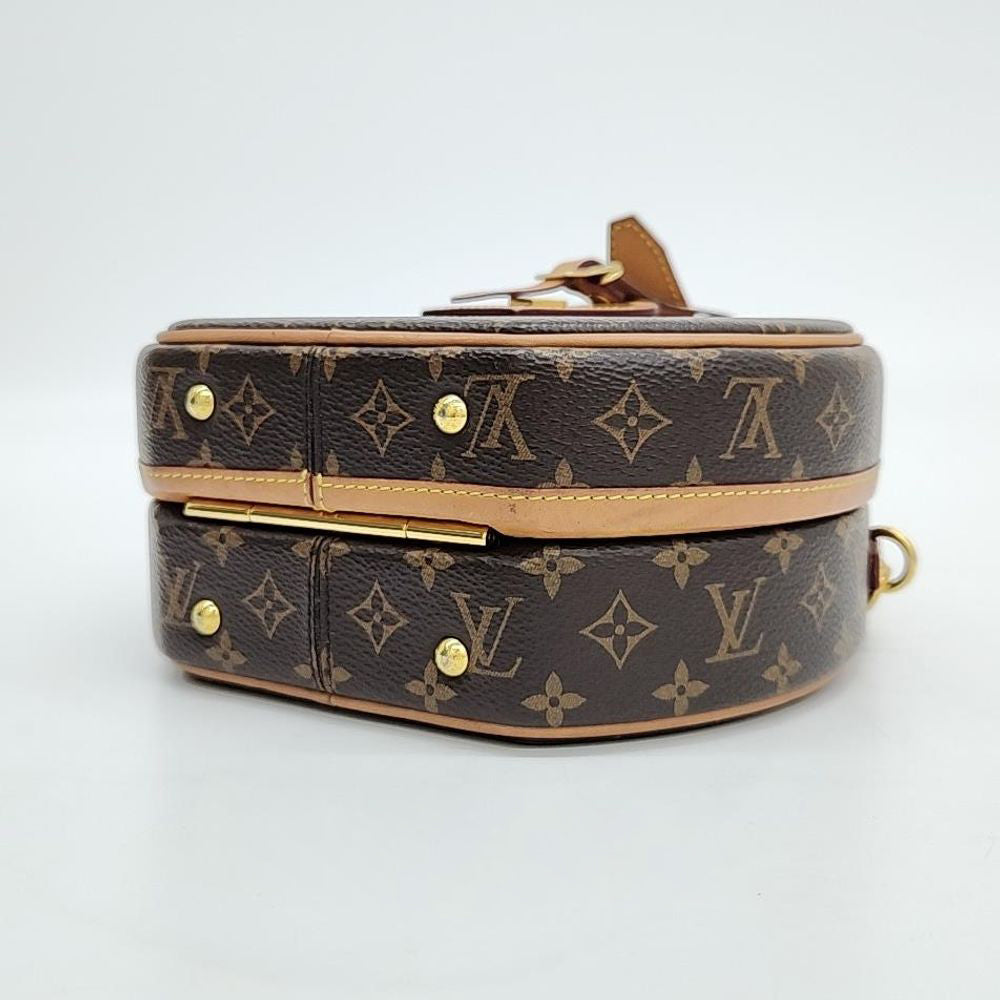 Louis Vuitton Petite Boite Chapeau (3483752)