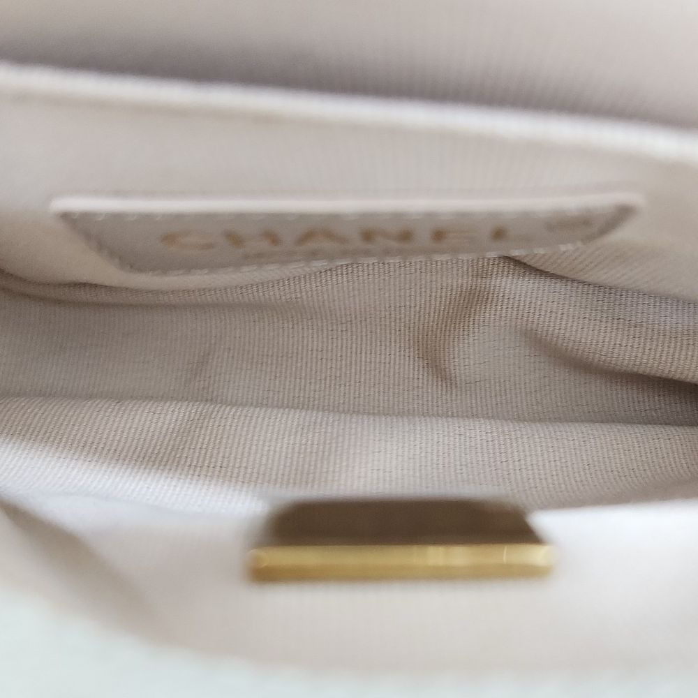 Chanel caviar chain belt bag (10040847)