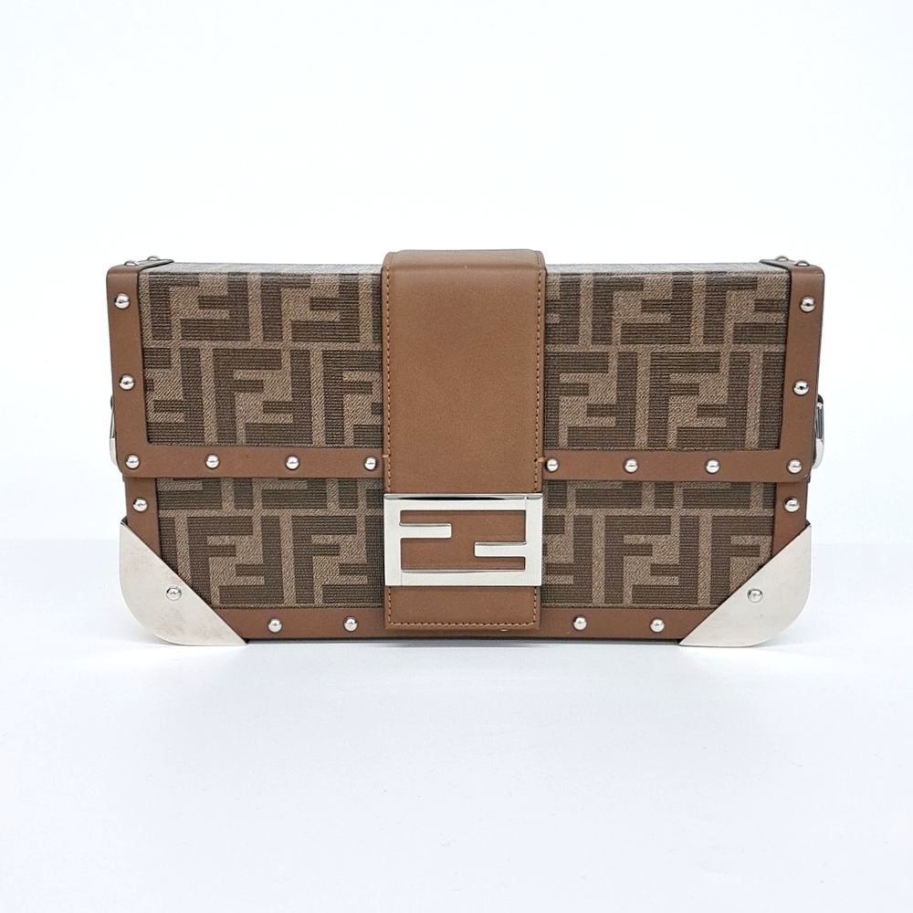 Fendi Baguette Trunk Bag (7va498) (10048053)