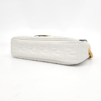 Fendi Baguette Chain Shoulder Bag (7926875)