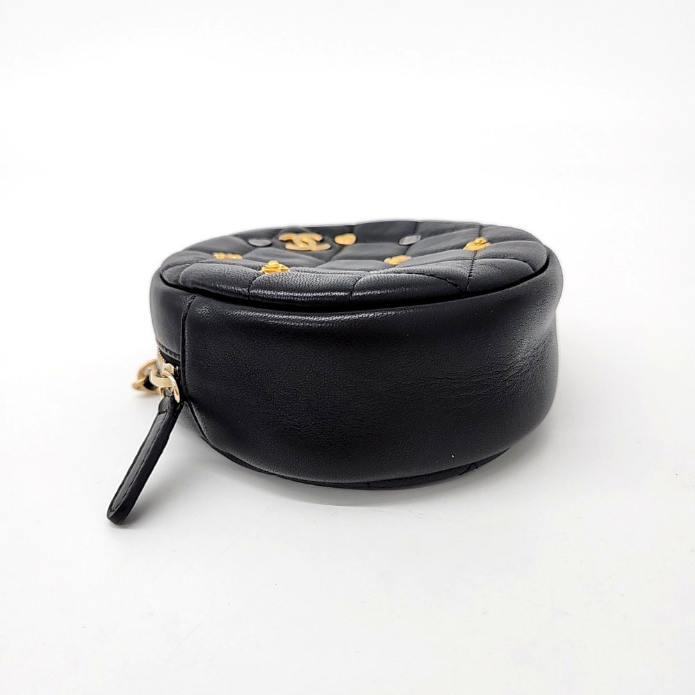 Chanel Charm Decorated Round Mini Cross Bag (10054087)