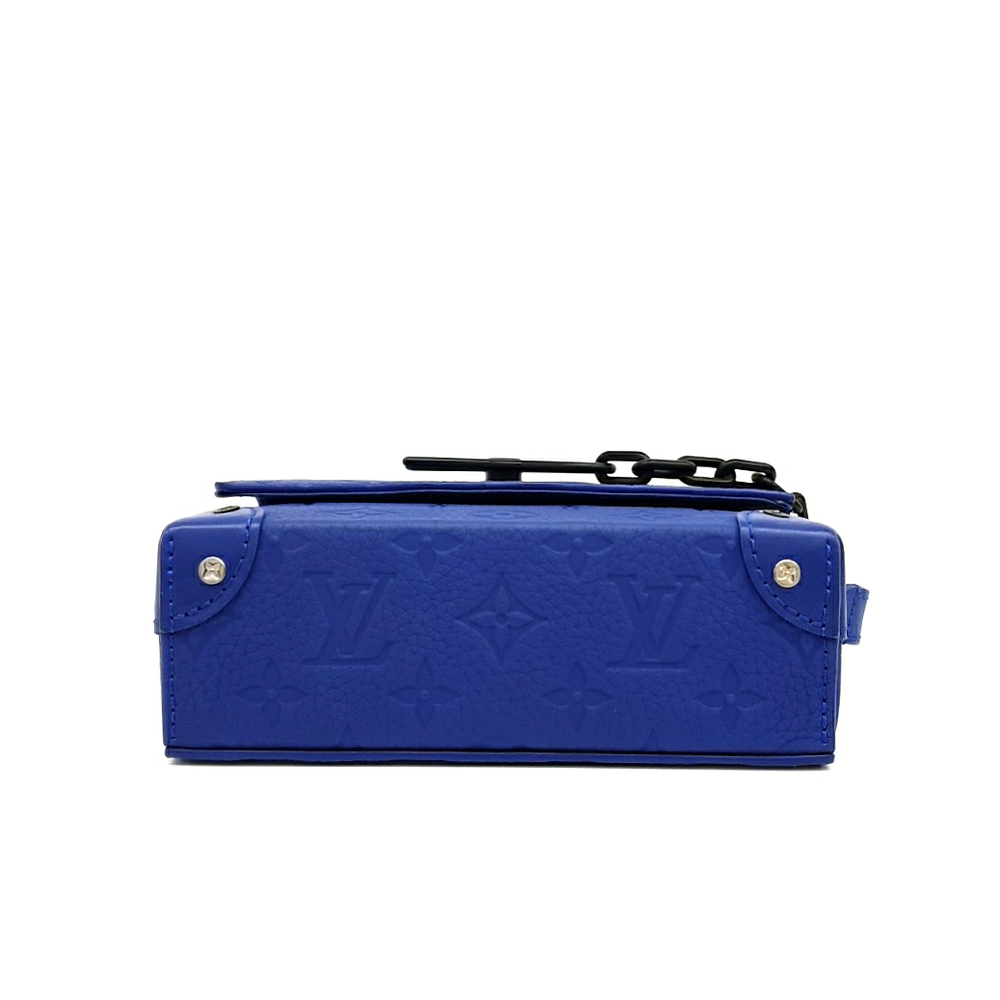 Louis Vuitton Steamer Wearable Wallet (10119618)