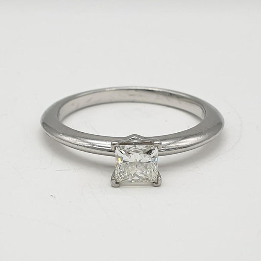 Tiffany & Co. 0.43Ct Diamond Ring (9541004)