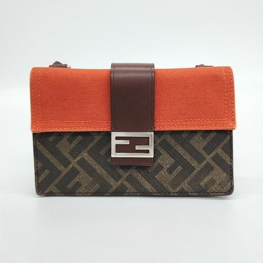 Fendi Baguette Pouch (6704724)