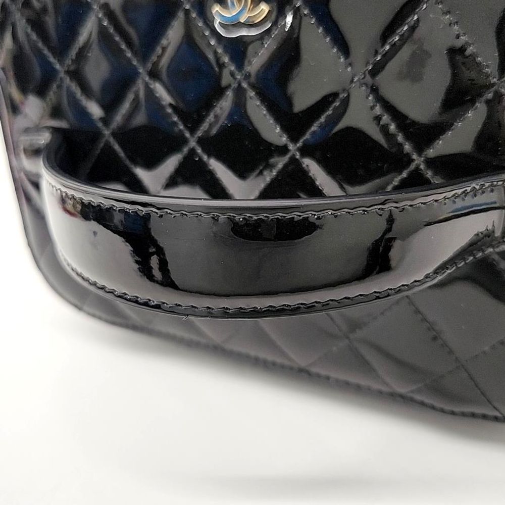 Chanel Patent Cosmetic Bag (2047946)