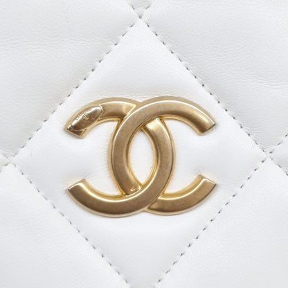 Chanel Diamond Bag As2201 (10042745)