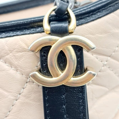 Chanel Gabrielle Hobo Bag New Medium (8826036)