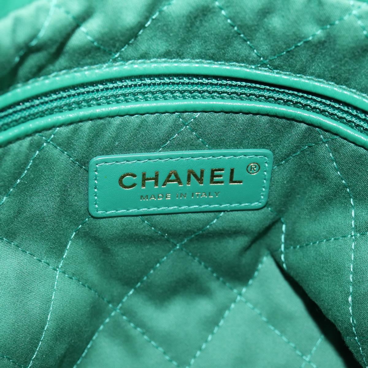 Chanel Chain Chanel 22 Shoulder Bag Lamb Skin Green Gold Cc