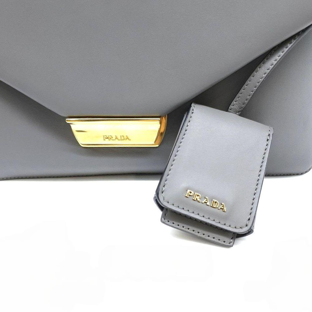 Prada New Calf Shoulder Bag (1bd208) (1221571)