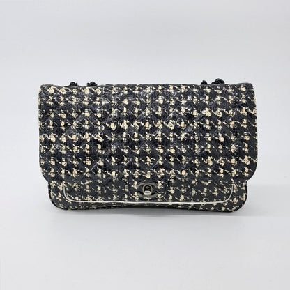 Chanel Chain Shoulder Bag (4545858)