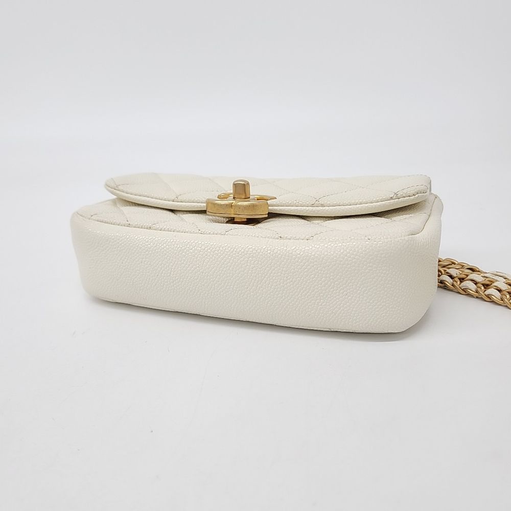 Chanel caviar chain belt bag (10040847)