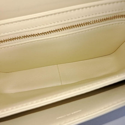 Celine Triomphe Bag Teen (7393912)