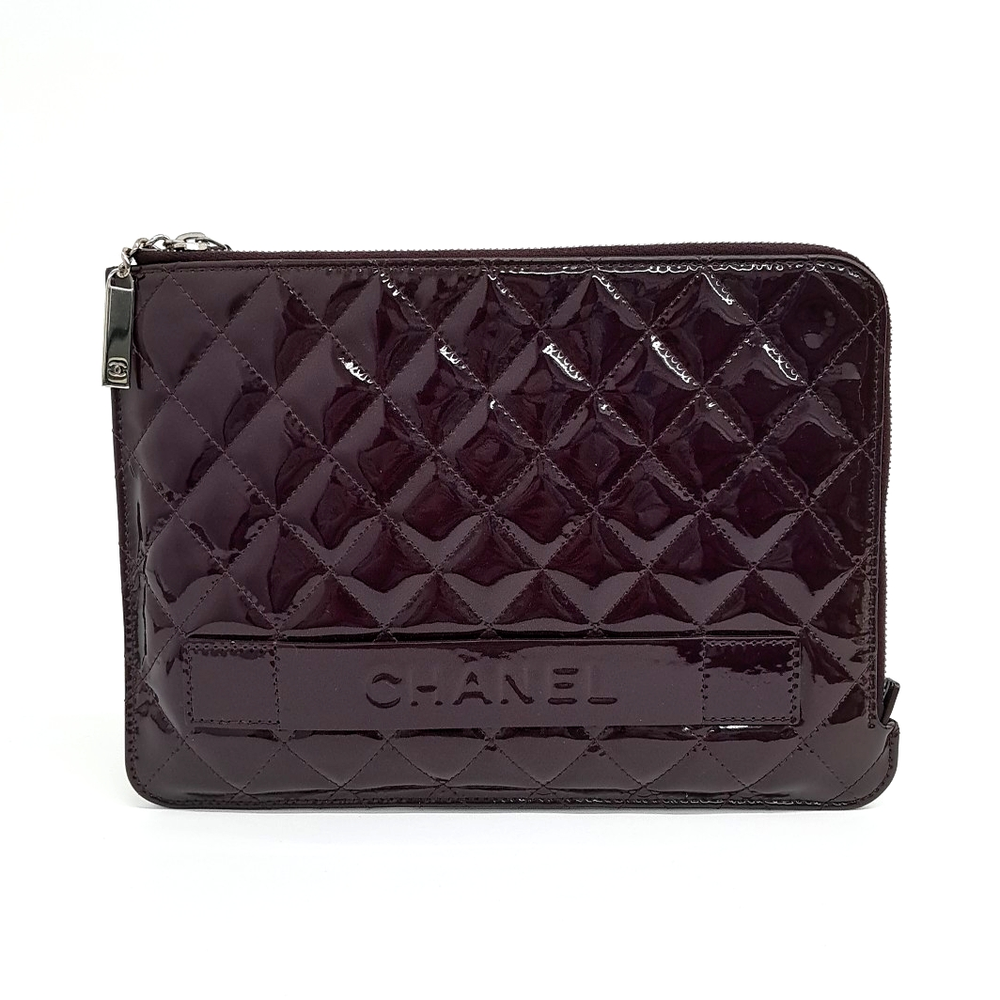Chanel Patent Clutch (10068656)