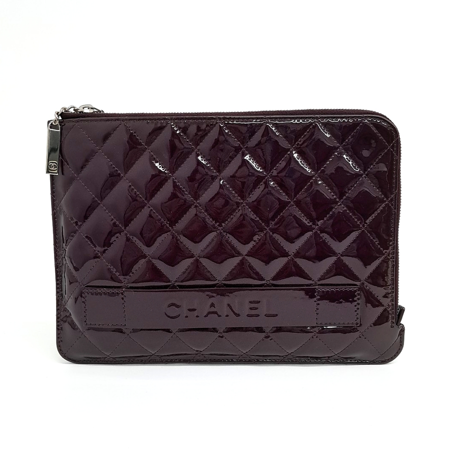 Chanel Patent Clutch (10068656)