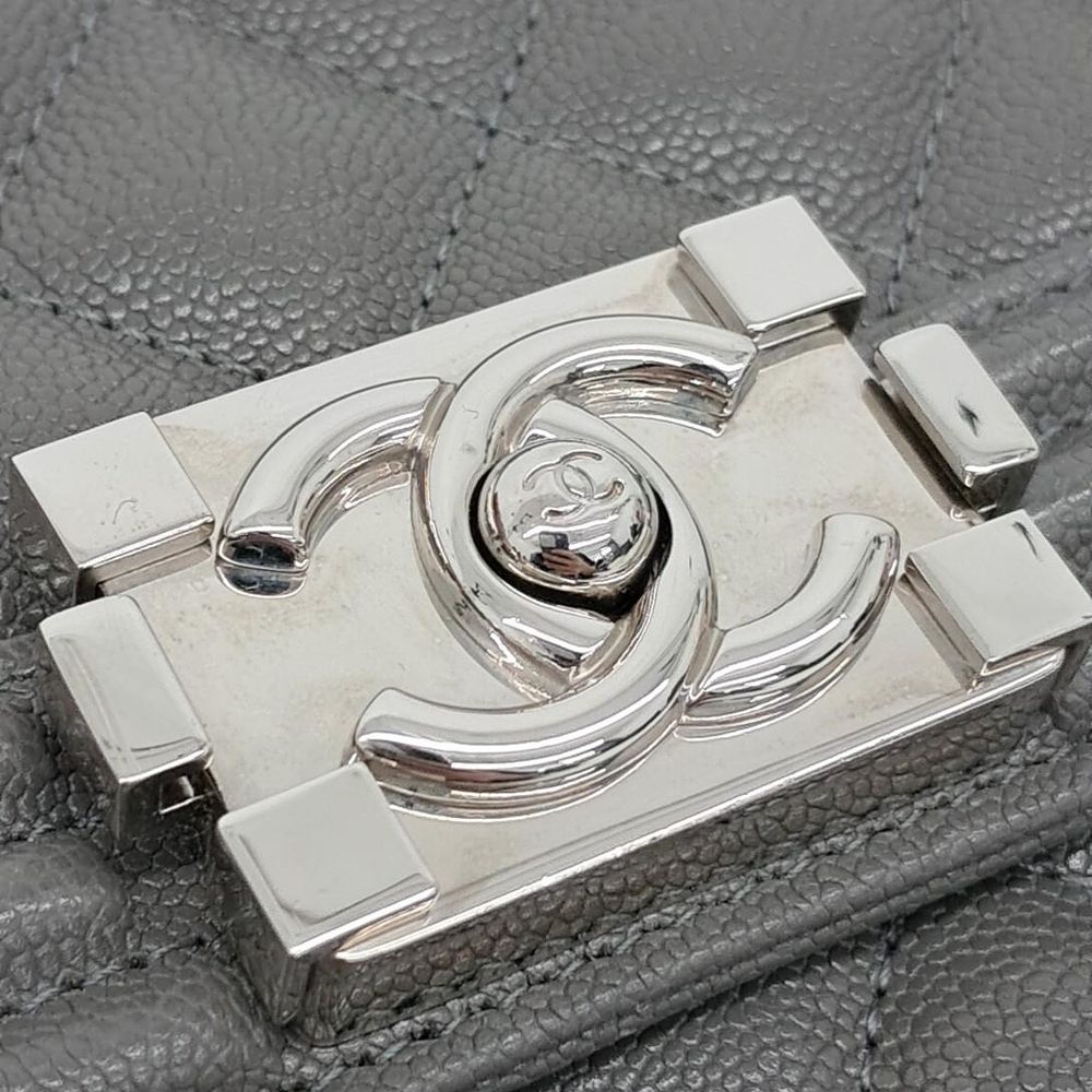 Chanel Caviar Boy Flap Bag As0130 (8104249)
