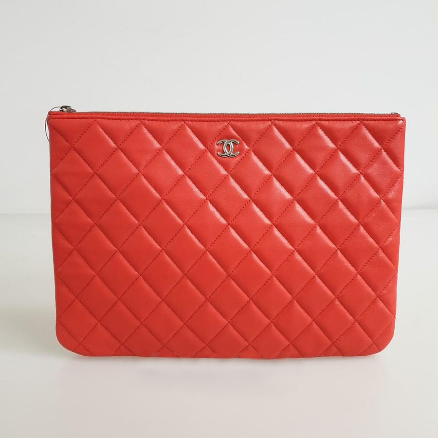 Chanel Lambskin Clutch New Medium (8990962)