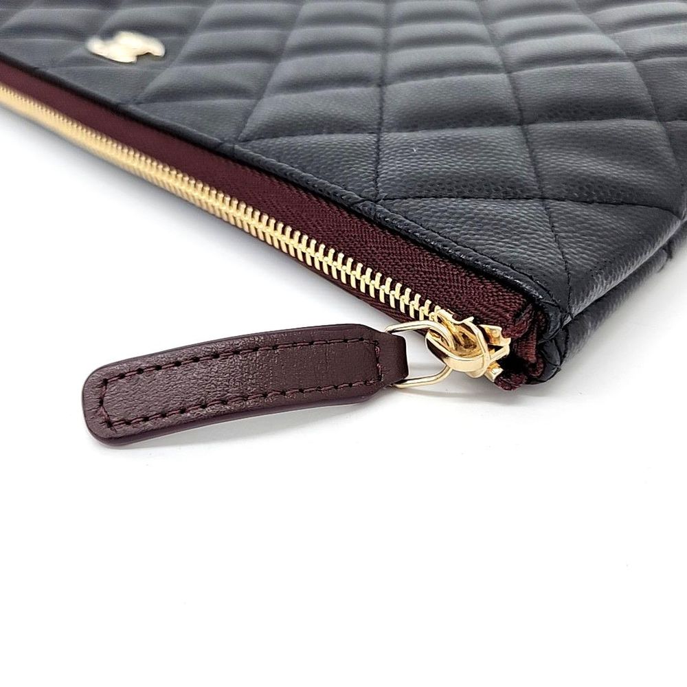 Chanel Caviar Clutch New Medium (6332720)