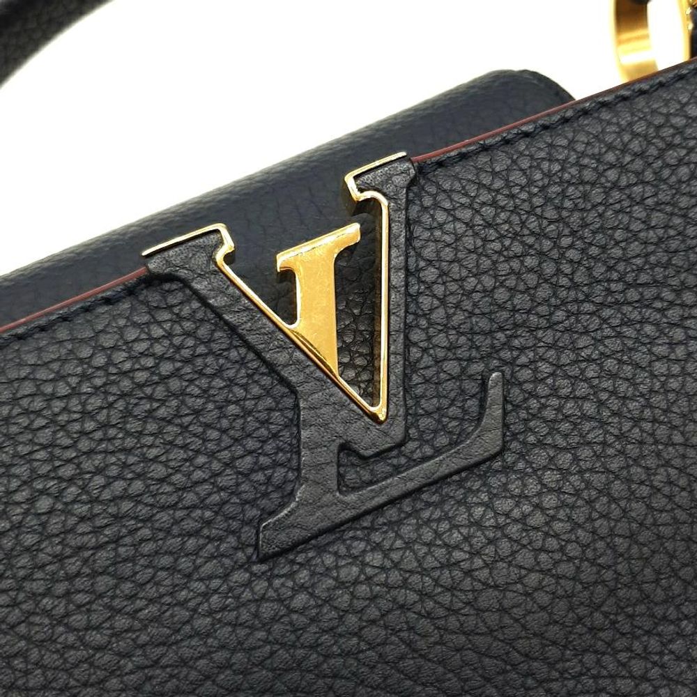 Louis Vuitton Capucines Bb (9051046)
