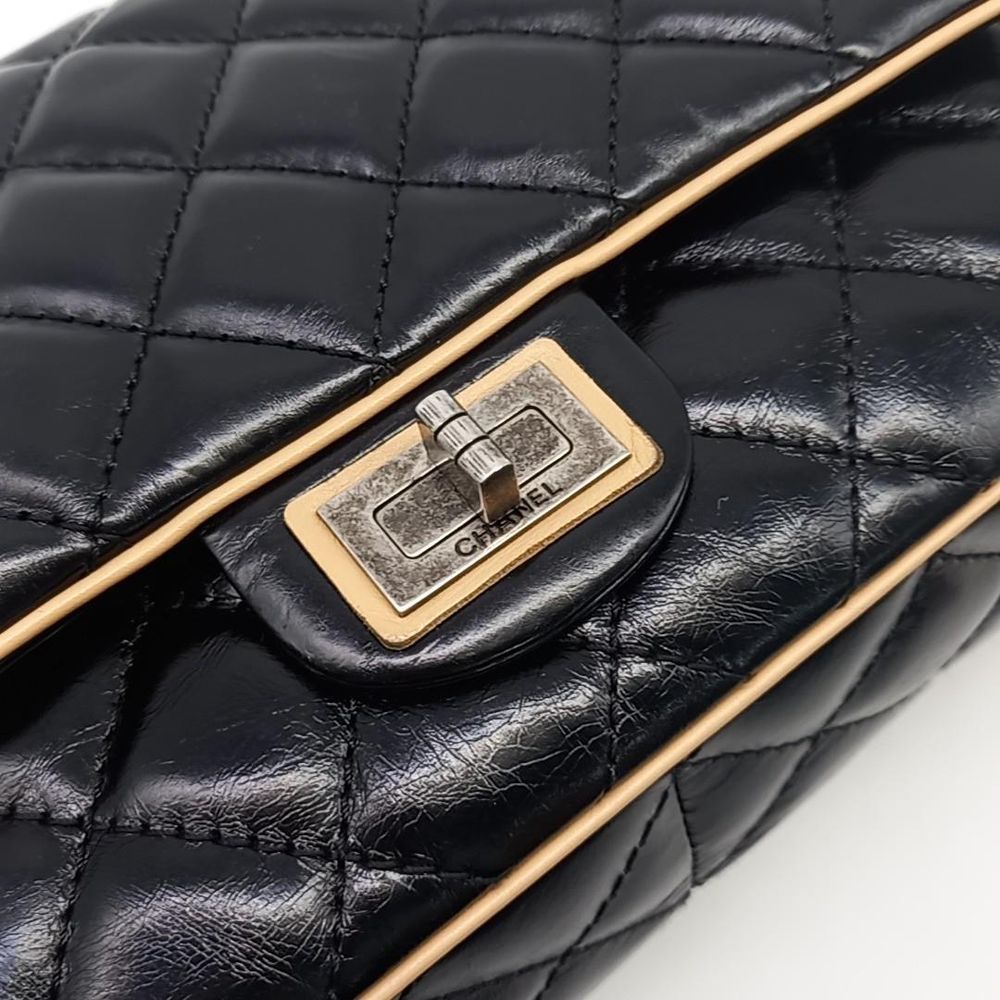 Chanel Vintage Bag 2.55 Bag 28 (4938602)