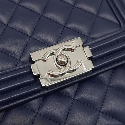 Chanel Boy Flap Bag (1204190)