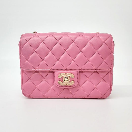 Chanel Classic New Mini Crossbody Bag (9949934)