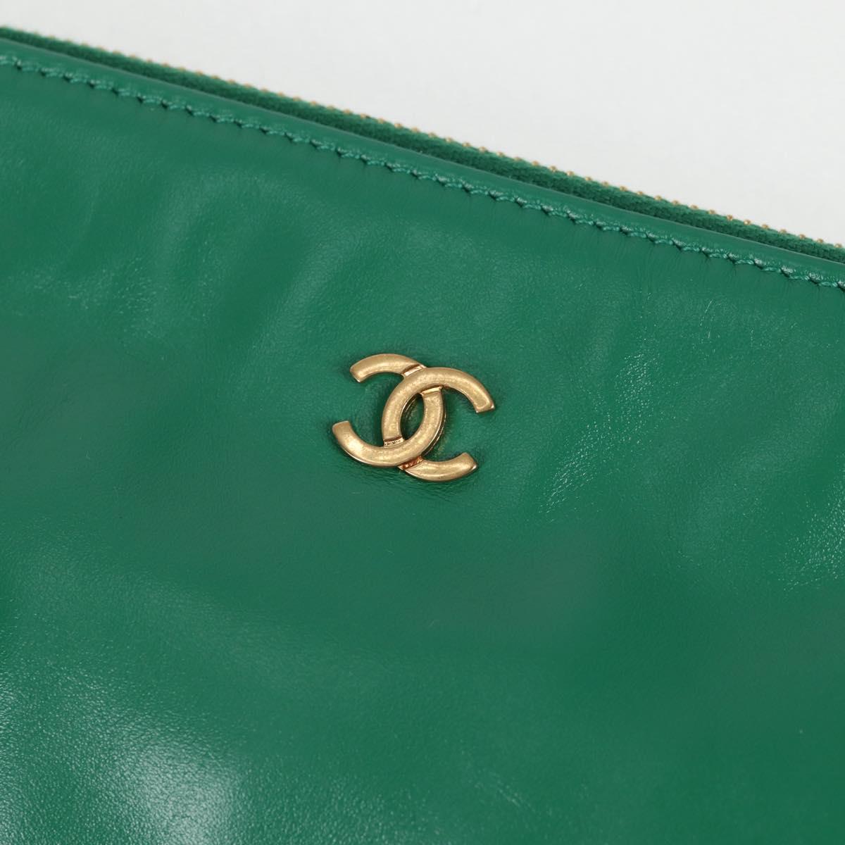 Chanel Chain Chanel 22 Shoulder Bag Lamb Skin Green Gold Cc