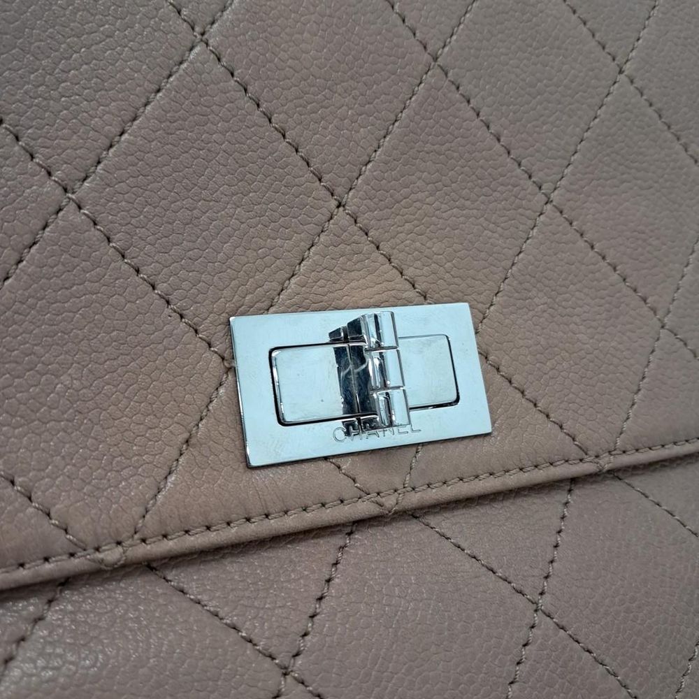 Chanel Caviar Shoulder Bag (9789851)