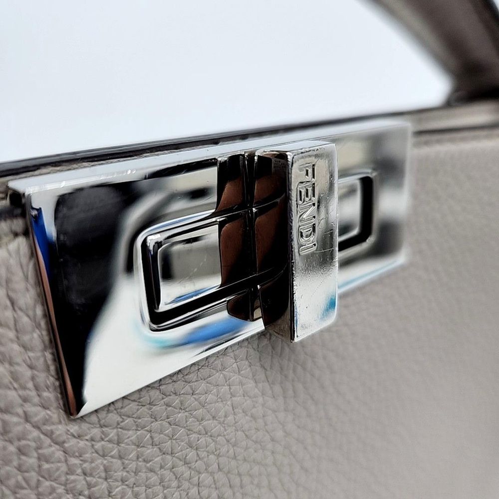 Fendi Pikabu I See U Medium (7va529) (3910672)