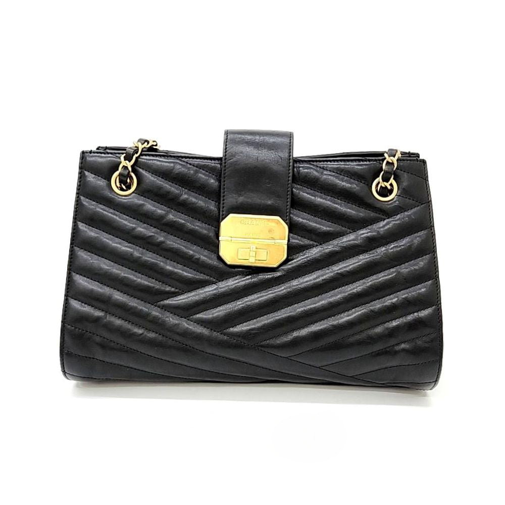 Chanel Chain Shoulder Bag A66840 (1369498)