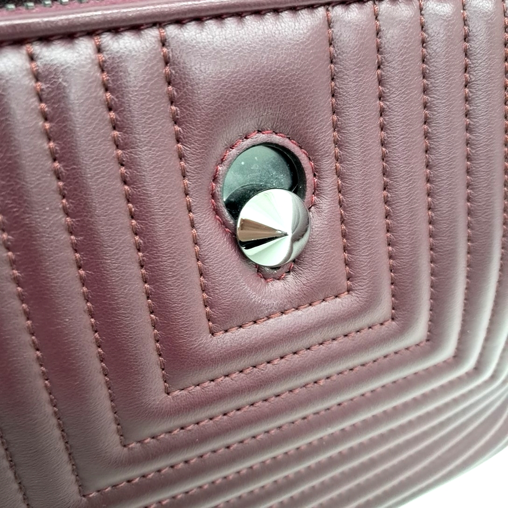 Fendi .com Clickback (8bn299) (10019253)