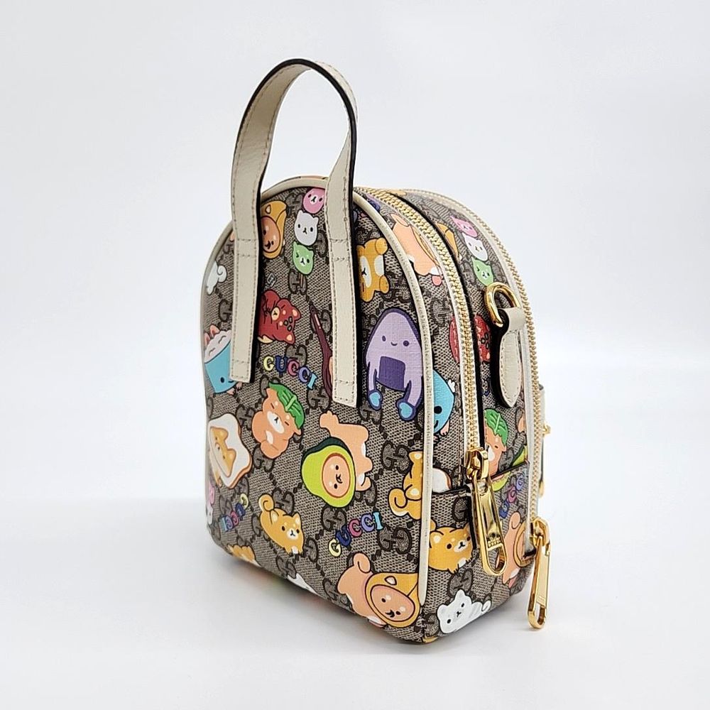 Gucci Animal Print Multi-Function Bag (725654) (10003694)