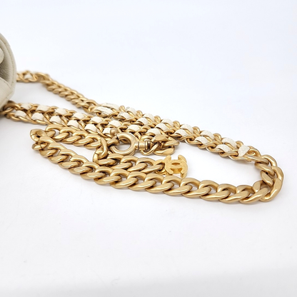 Chanel caviar chain belt bag (10040847)